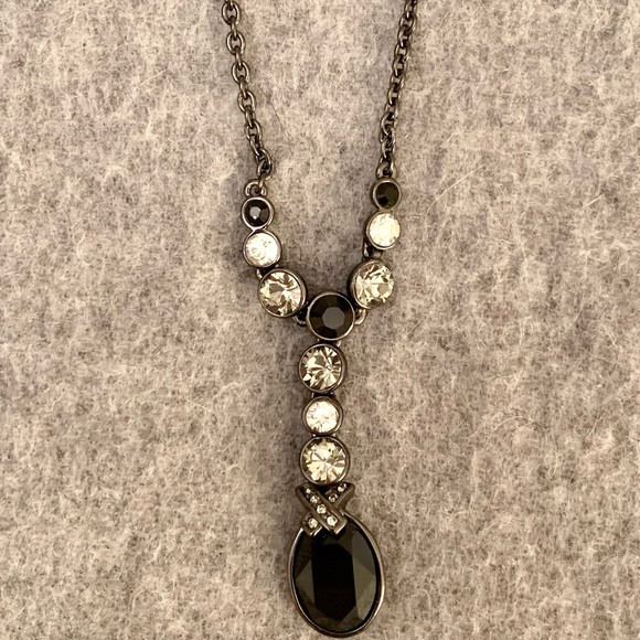 Black stone and crystal jewelry set - Picture 8 of 11
